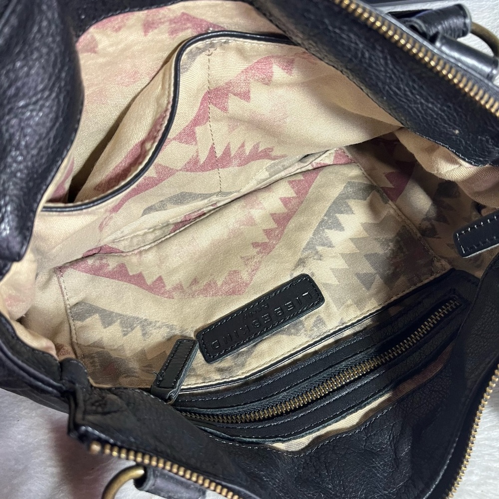 LIEBESKIND Elegant Black Women’s Handbag‎ - Picture 6 of 10